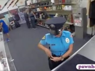 Lassie Police Officer Fucked By Pawnkeeper Inside The Pawnshop