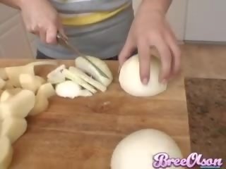 Terrific blonde Bree Olsen knows how to cook