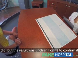 Fakehospital שובבי אחות tests potentially בהריון patients sensitivity