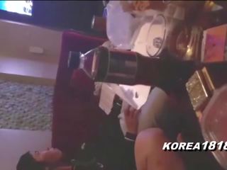 Kórejské nerds mať zábava na izba salon s nemravné kórejské