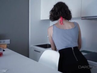 I Worked in Cleaning Room: Perfect Body Amateur xxx clip feat. Darcy_Dark666