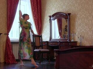 Long Dress enchantress Annett Admires The Mirror and Poses Nude in Bed!