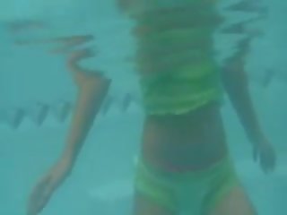 Krisztina modell vízalatti, ingyenes modell xnxx trágár film vid 9e