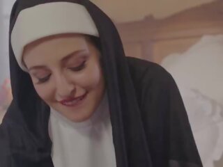 Thicc freira quer você para repent para seu pecados