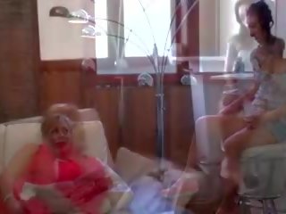 Auntie Plays with Her Niece, Free Aunties x rated video 69